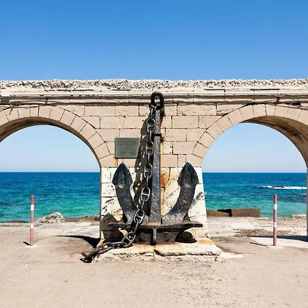 Apartment In Good Location And With Balcony - Nicole In Salento *