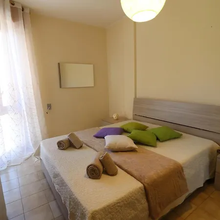 Apartment In Good Location And With Balcony - Nicole In Salento *